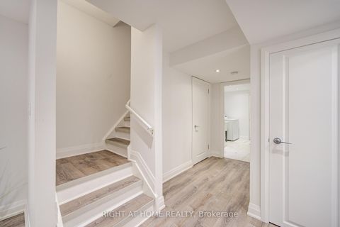Photo 26 at 19 Purdy Crescent, Pelmo Park W4, Toronto