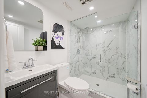 Photo 32 at 19 Purdy Crescent, Pelmo Park W4, Toronto