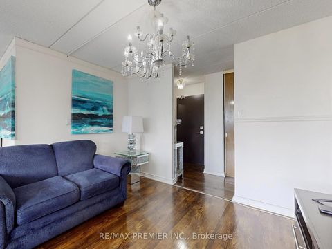 Photo 5 at 614 - 2 Glamorgan Avenue, Dorset Park, Toronto