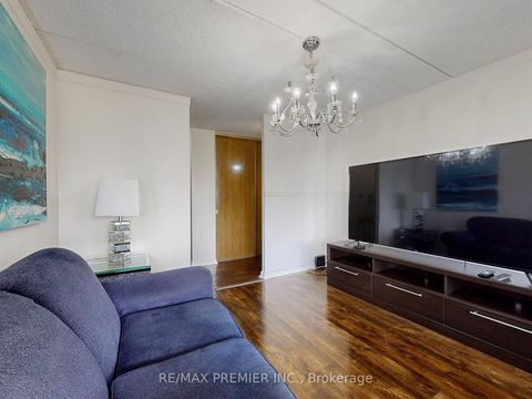 Photo 6 at 614 - 2 Glamorgan Avenue, Dorset Park, Toronto