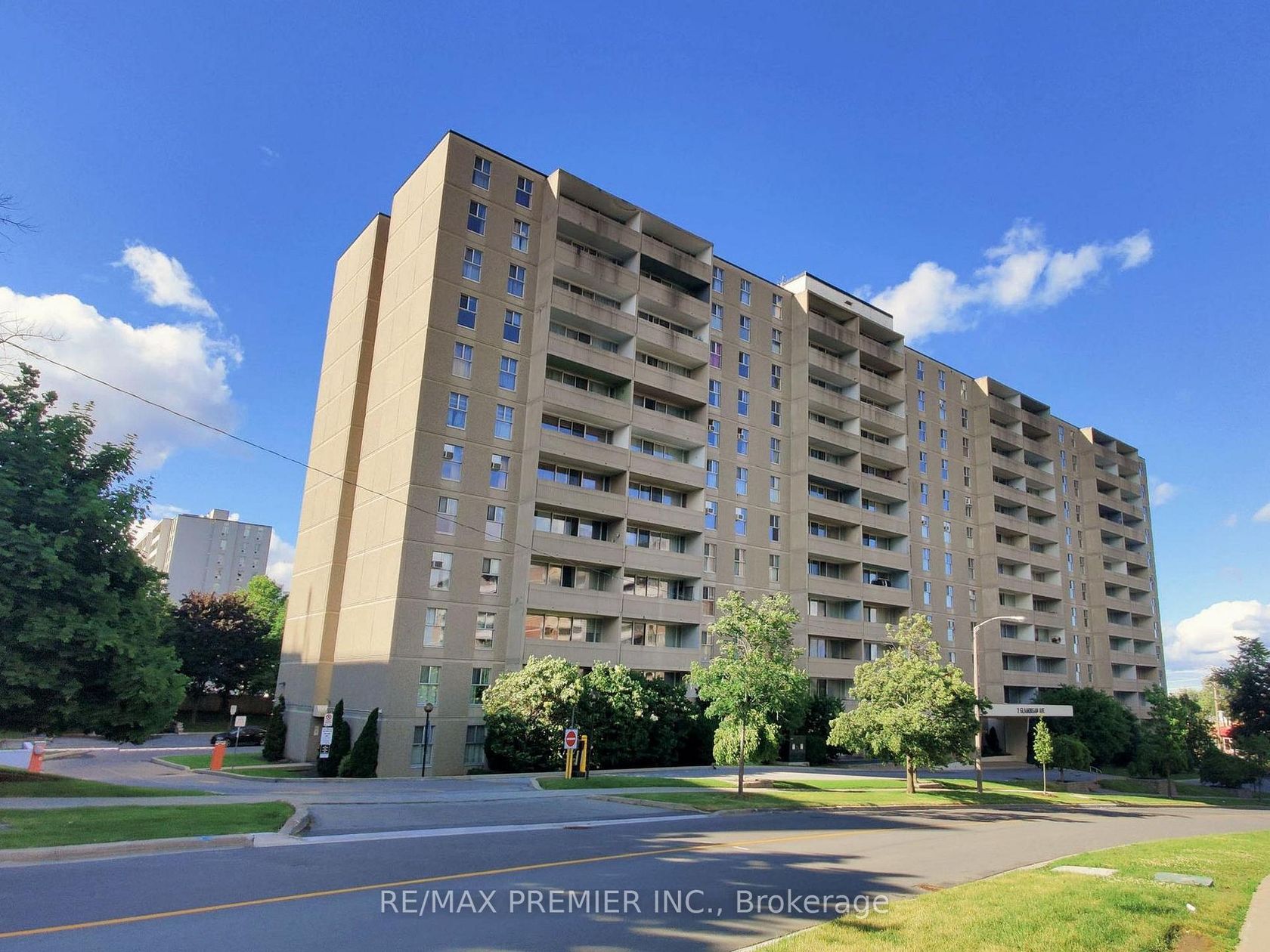 614 - 2 Glamorgan Avenue, Dorset Park, Toronto 