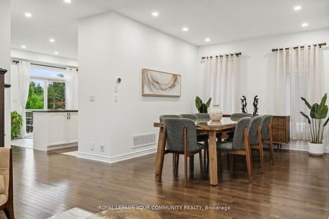 Photo 9 at 26 Ivy Jay Crescent, Bayview Northeast, Aurora
