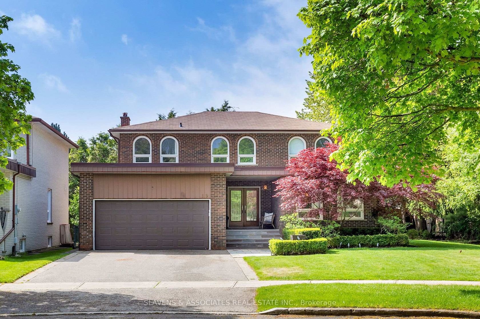 19 Holita Road, Newtonbrook West, Toronto 