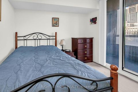 Photo 11 at 601 - 29 Northern Hts Drive, Langstaff, Richmond Hill