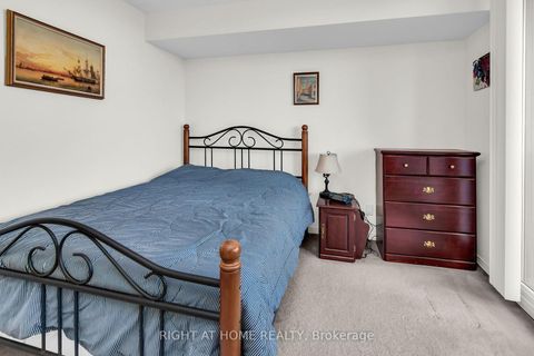 Photo 12 at 601 - 29 Northern Hts Drive, Langstaff, Richmond Hill