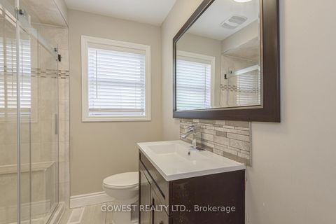Photo 16 at 1 Fairbourne Crescent, Birchmount, Toronto