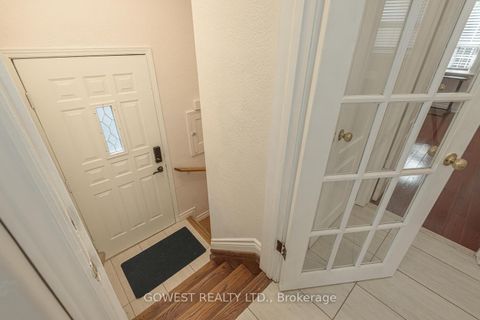 Photo 19 at 1 Fairbourne Crescent, Birchmount, Toronto
