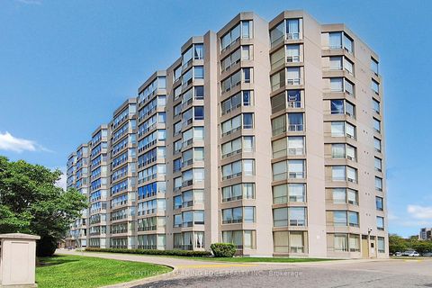 Photo 1 at 413 - 309 Major Mackenzie Drive E, Harding, Richmond Hill