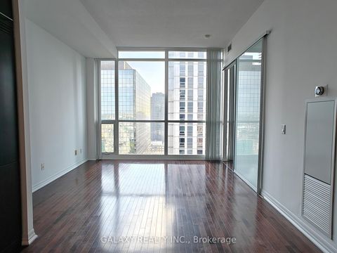 Photo 5 at PH205 - 770 Bay Street, Bay Street Corridor, Toronto