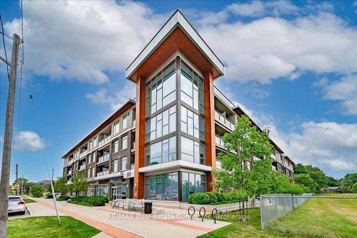 Photo 11 at 420 - 457 Plains Road E, LaSalle, Burlington