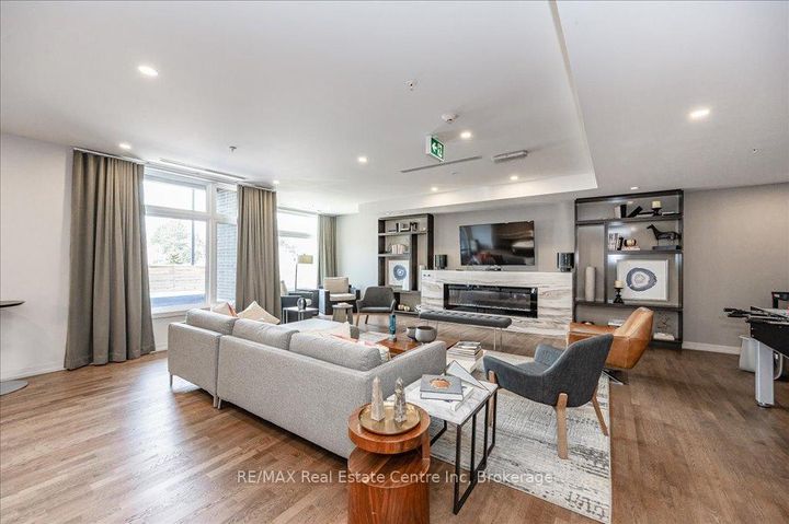 Photo 23 at 420 - 457 Plains Road E, LaSalle, Burlington