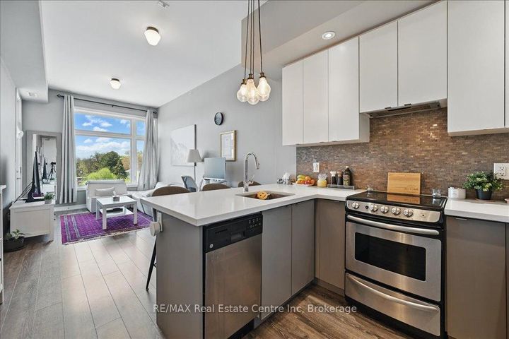 Photo 33 at 420 - 457 Plains Road E, LaSalle, Burlington