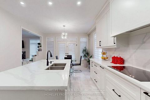 Photo 13 at 28 Rock Elm Court, Patterson, Vaughan