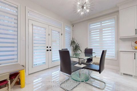 Photo 19 at 28 Rock Elm Court, Patterson, Vaughan