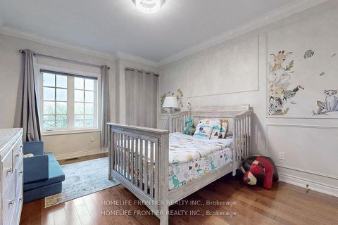Photo 30 at 28 Rock Elm Court, Patterson, Vaughan