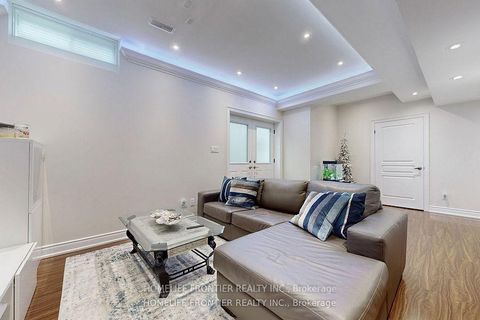 Photo 37 at 28 Rock Elm Court, Patterson, Vaughan