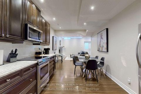 Photo 43 at 28 Rock Elm Court, Patterson, Vaughan