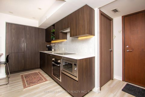 Photo 16 at 1503 - 17 Bathurst Street, Waterfront Communities C1, Toronto