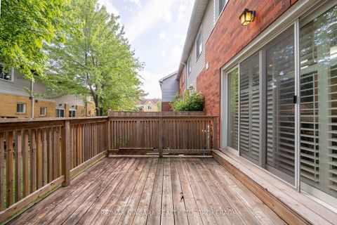 Photo 41 at 81 - 2300 Brays Lane, GA Glen Abbey, Oakville