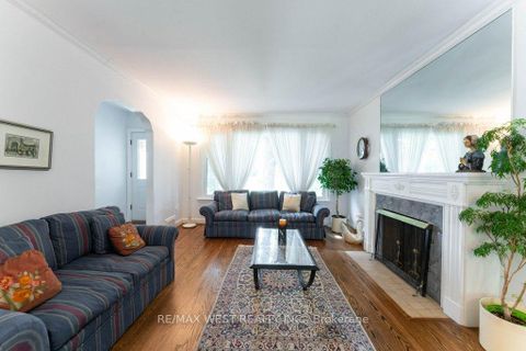 Photo 3 at 216 Berry Road, Queensway, Toronto
