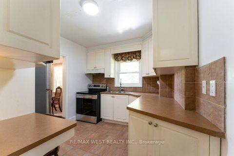 Photo 6 at 216 Berry Road, Queensway, Toronto