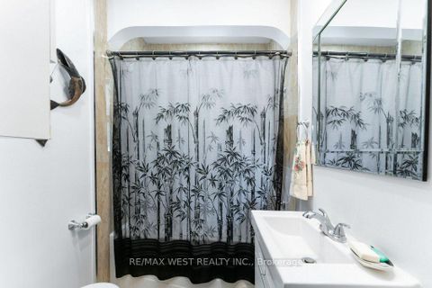 Photo 7 at 216 Berry Road, Queensway, Toronto