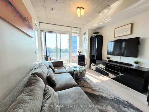 Photo 3 at 618 - 20 Minowan Miikan Lane, Little Portugal, Toronto