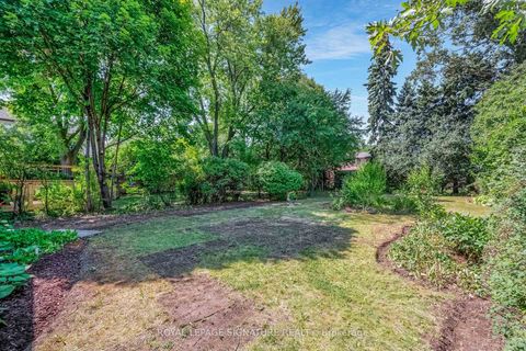 Photo 29 at 24 Ealing Drive, Windfields, Toronto