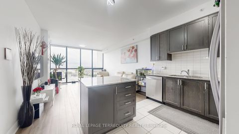 Photo 25 at 910 - 2900 Highway 7 Street, Concord, Vaughan