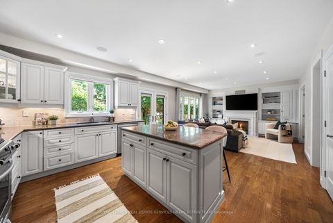 Photo 9 at 43 Randolph Road, Leaside, Toronto