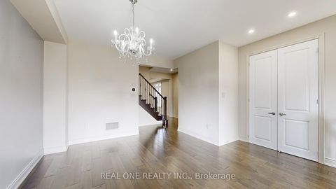 Photo 7 at 193 Cranbrook Crescent, Kleinburg, Vaughan