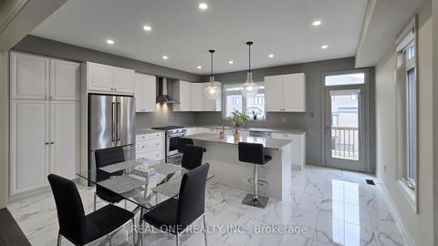Photo 16 at 193 Cranbrook Crescent, Kleinburg, Vaughan