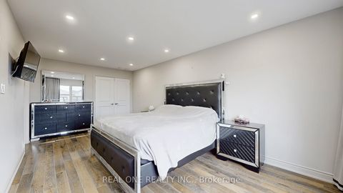 Photo 25 at 193 Cranbrook Crescent, Kleinburg, Vaughan