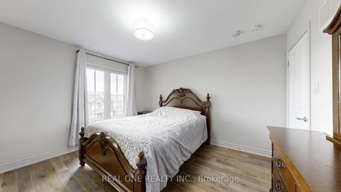 Photo 27 at 193 Cranbrook Crescent, Kleinburg, Vaughan