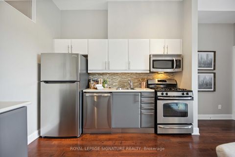 Photo 7 at 205 - 160 Fallingbrook Road, Cliffside, Toronto
