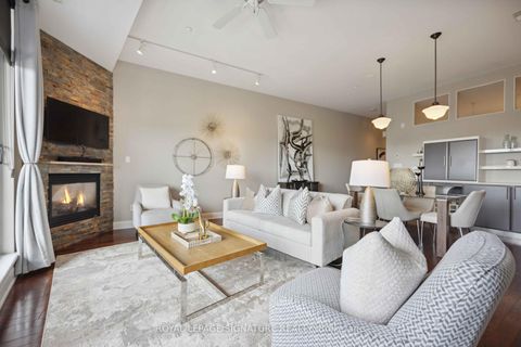Photo 12 at 205 - 160 Fallingbrook Road, Cliffside, Toronto