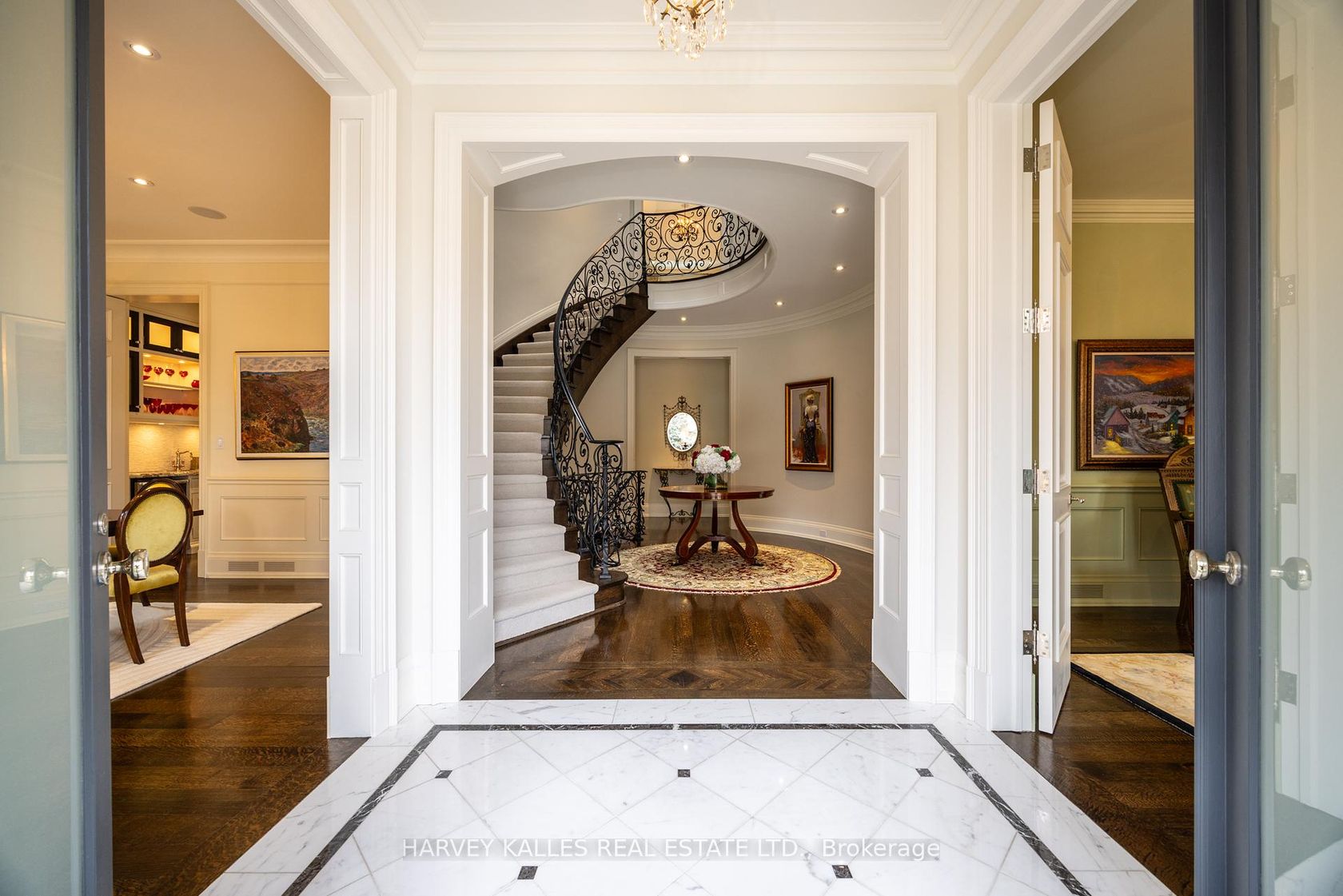 Photo 1 at 50 Lawrence Crescent, Lawrence Park South, Toronto Photo 1 at 50 Lawrence Crescent, Lawrence Park South, Toronto