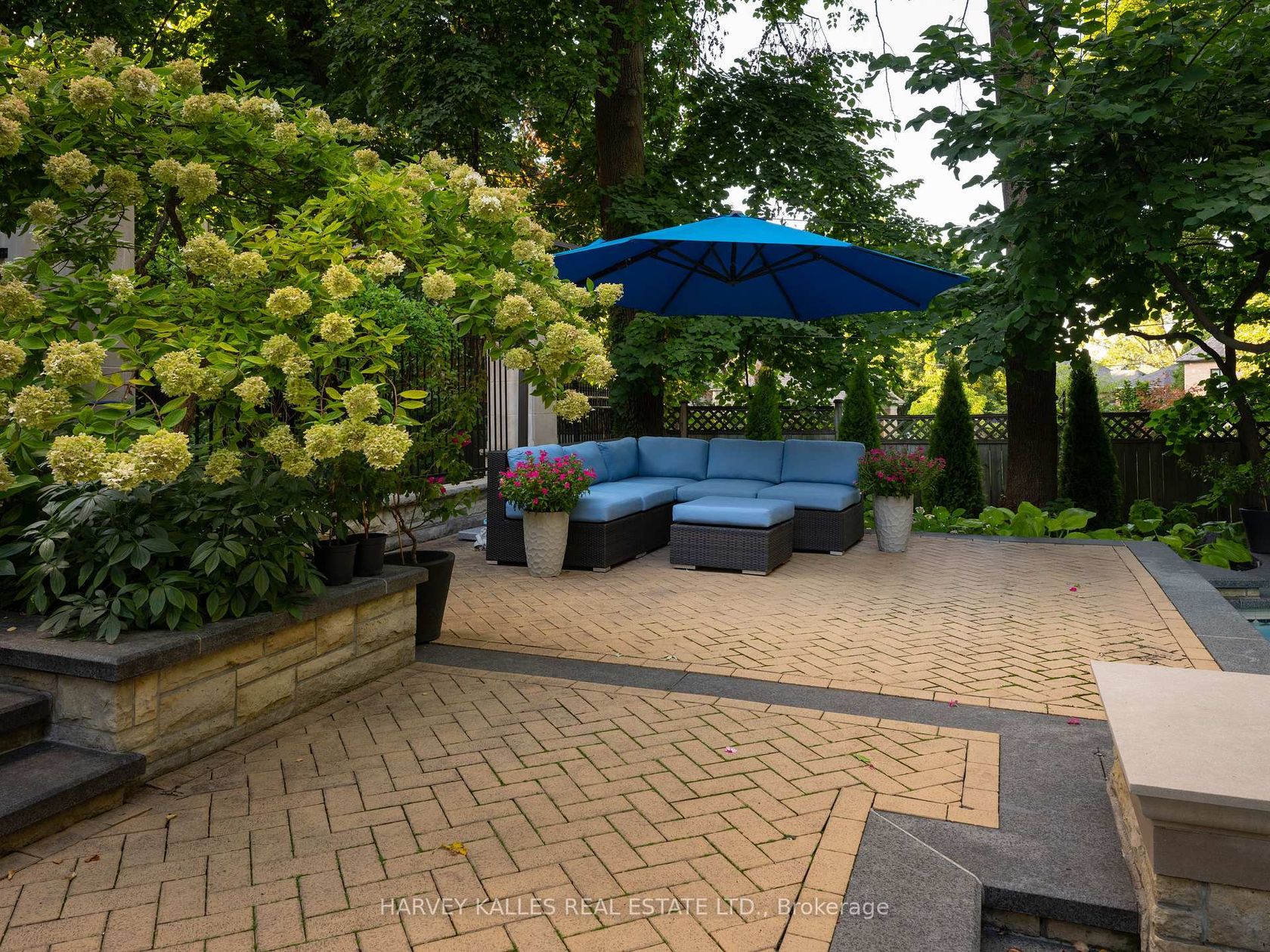 Photo 44 at 50 Lawrence Crescent, Lawrence Park South, Toronto Photo 44 at 50 Lawrence Crescent, Lawrence Park South, Toronto