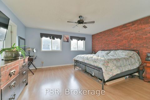 Photo 17 at 35 Arundel Drive, Vellore Village, Vaughan