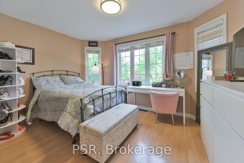 Photo 21 at 35 Arundel Drive, Vellore Village, Vaughan