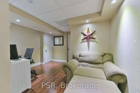 Photo 27 at 35 Arundel Drive, Vellore Village, Vaughan