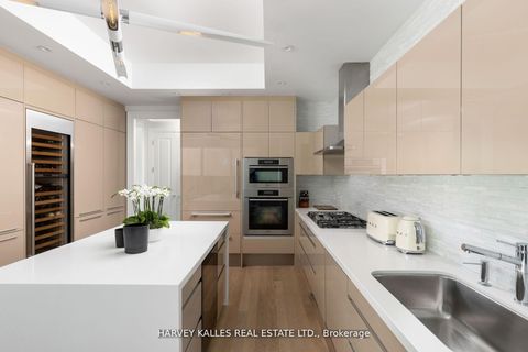 Photo 9 at 1202 - 206 Bloor Street W, Annex, Toronto
