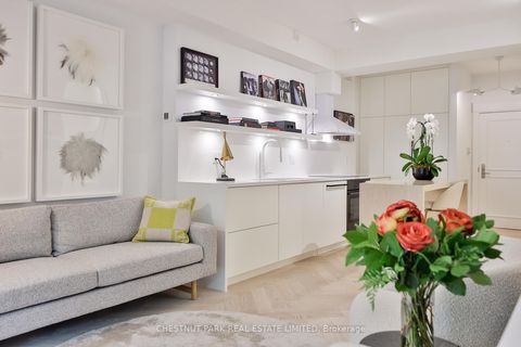 Photo 8 at 201 - 25 Scrivener Square, Moore Park, Toronto