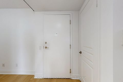 Photo 21 at 1008 - 5 Northtown Way, Willowdale East, Toronto