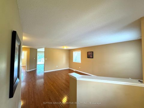 Photo 3 at 13 Commonwealth Road, Shore, Barrie