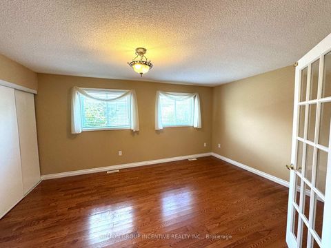 Photo 5 at 13 Commonwealth Road, Shore, Barrie