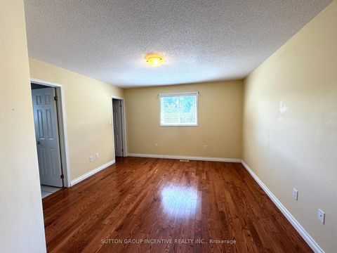 Photo 6 at 13 Commonwealth Road, Shore, Barrie