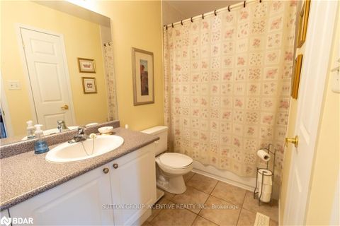 Photo 10 at 13 Commonwealth Road, Shore, Barrie