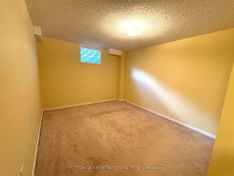 Photo 14 at 13 Commonwealth Road, Shore, Barrie