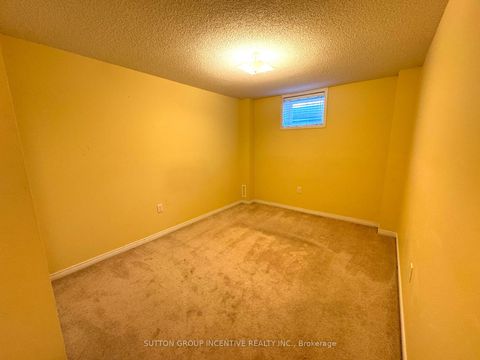 Photo 15 at 13 Commonwealth Road, Shore, Barrie